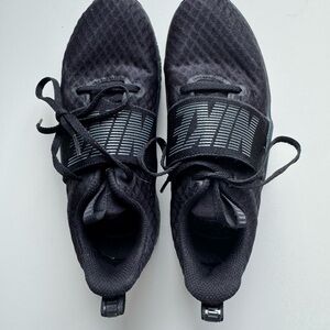 Nike Black Sneakers BRAND NEW Women 5.5